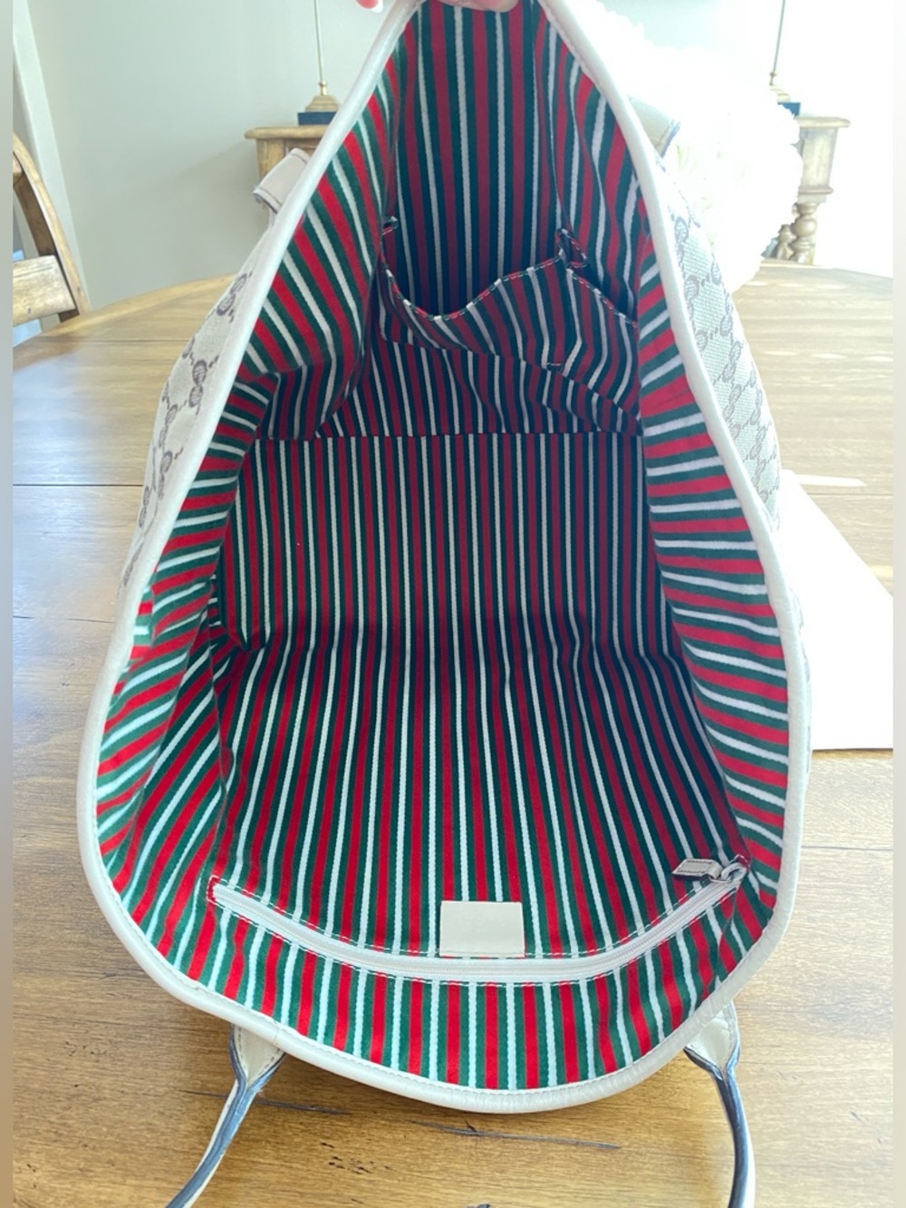 Gucci Britt Tote Bag - Picture 3 of 7